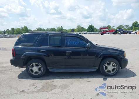 2007 Chevrolet Trailblazer Ls из США, поврежденный, VIN 1GNDT13S572142653